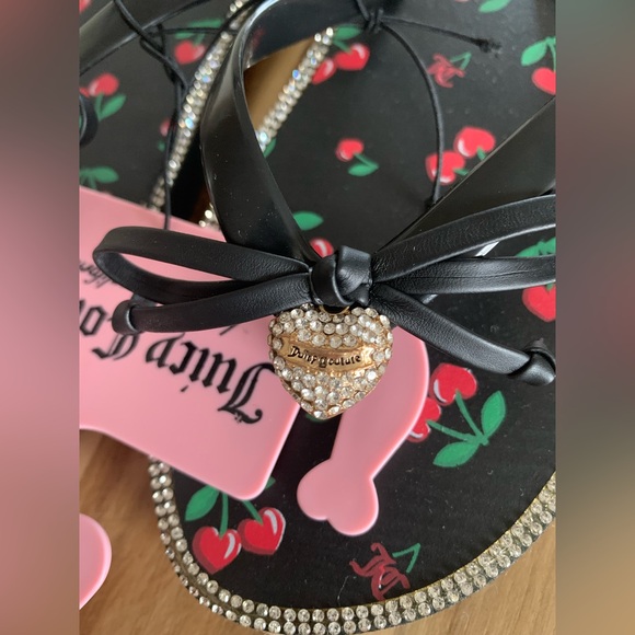 Juicy Couture black cherry flip flops flats sandals shoes NWT size 7 - Picture 3 of 8